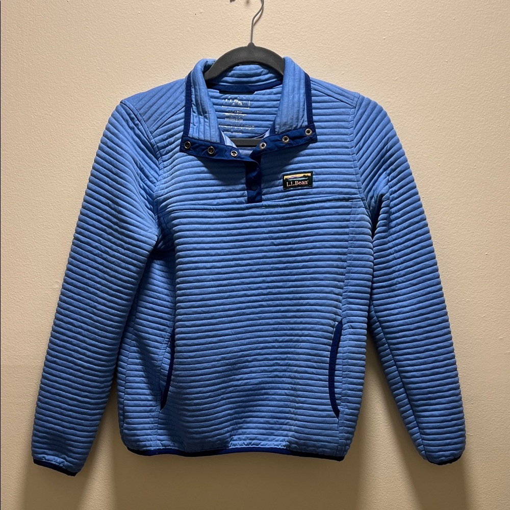 L.L. Bean Quilted Pullover Fleece - Light Blue
